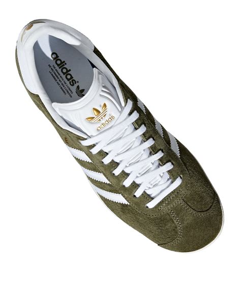 adidas weiß mit grün in sohle|adidas Originals – Gazelle – Sneaker in Weiß und .